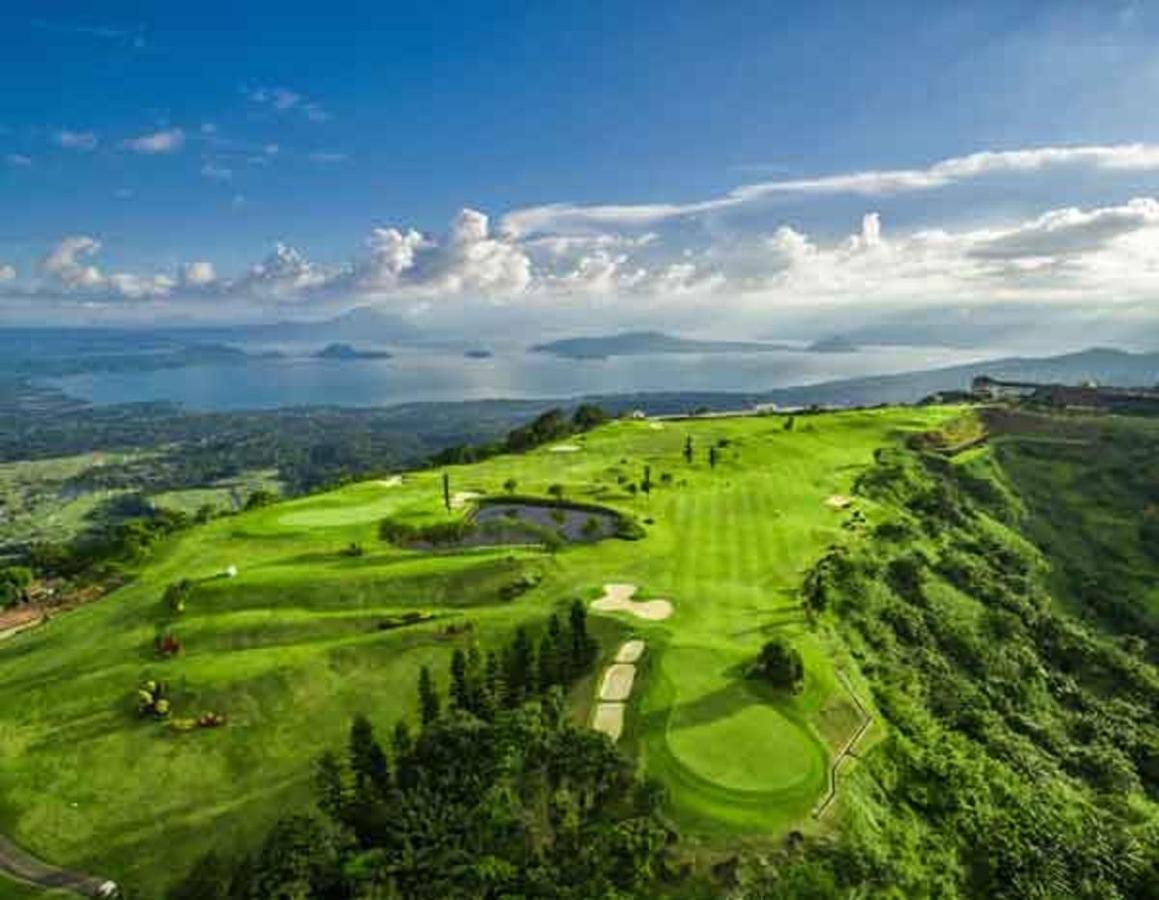Splendido Tagagtay Taal Lake Staycation Free Parking Netflix No Free Pool Tagaytay City Bagian luar foto