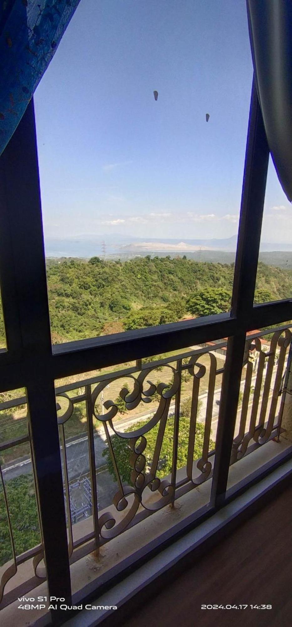 Splendido Tagagtay Taal Lake Staycation Free Parking Netflix No Free Pool Tagaytay City Bagian luar foto