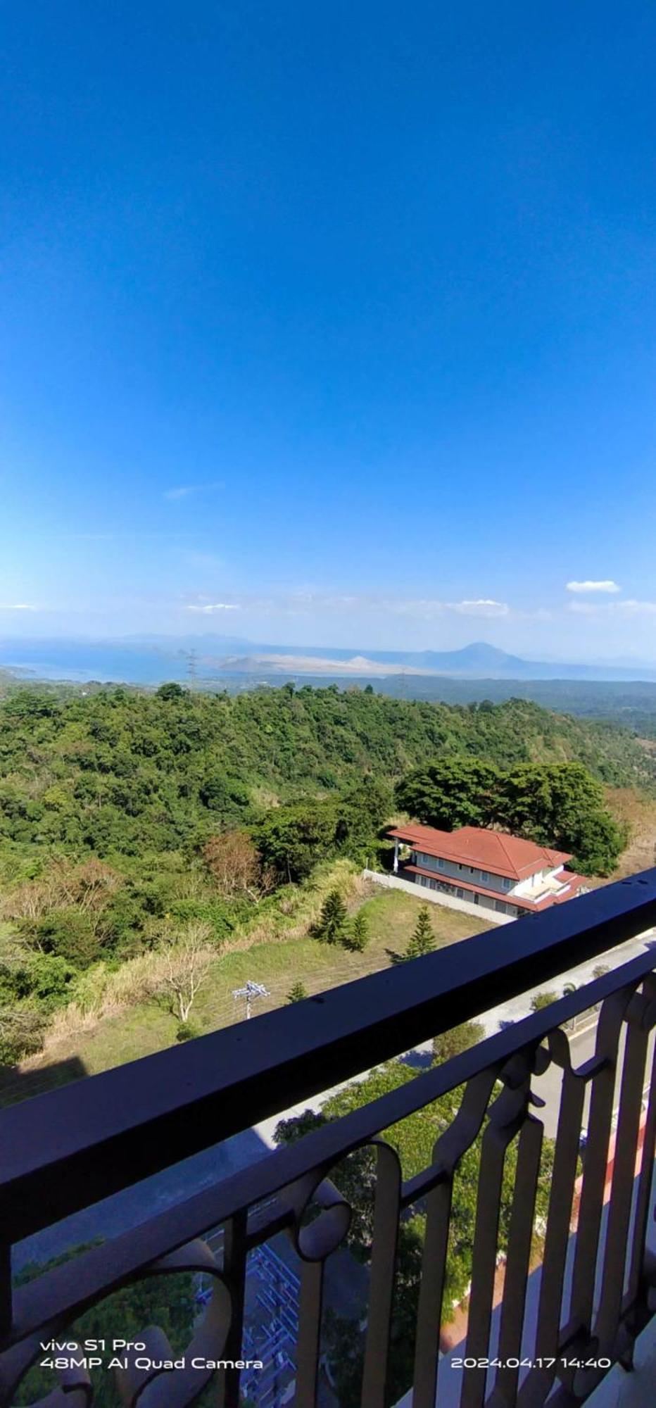 Splendido Tagagtay Taal Lake Staycation Free Parking Netflix No Free Pool Tagaytay City Bagian luar foto