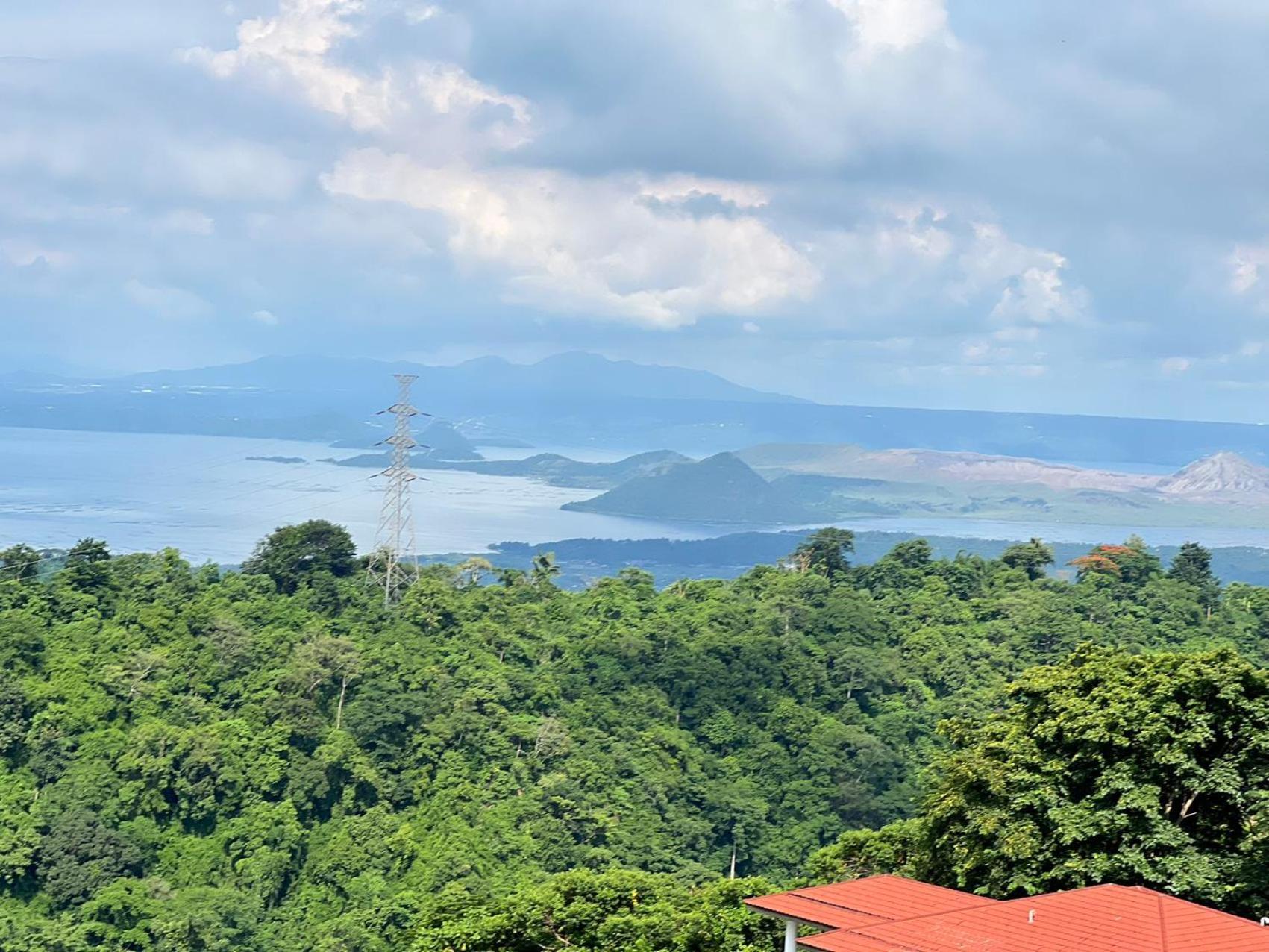 Splendido Tagagtay Taal Lake Staycation Free Parking Netflix No Free Pool Tagaytay City Bagian luar foto