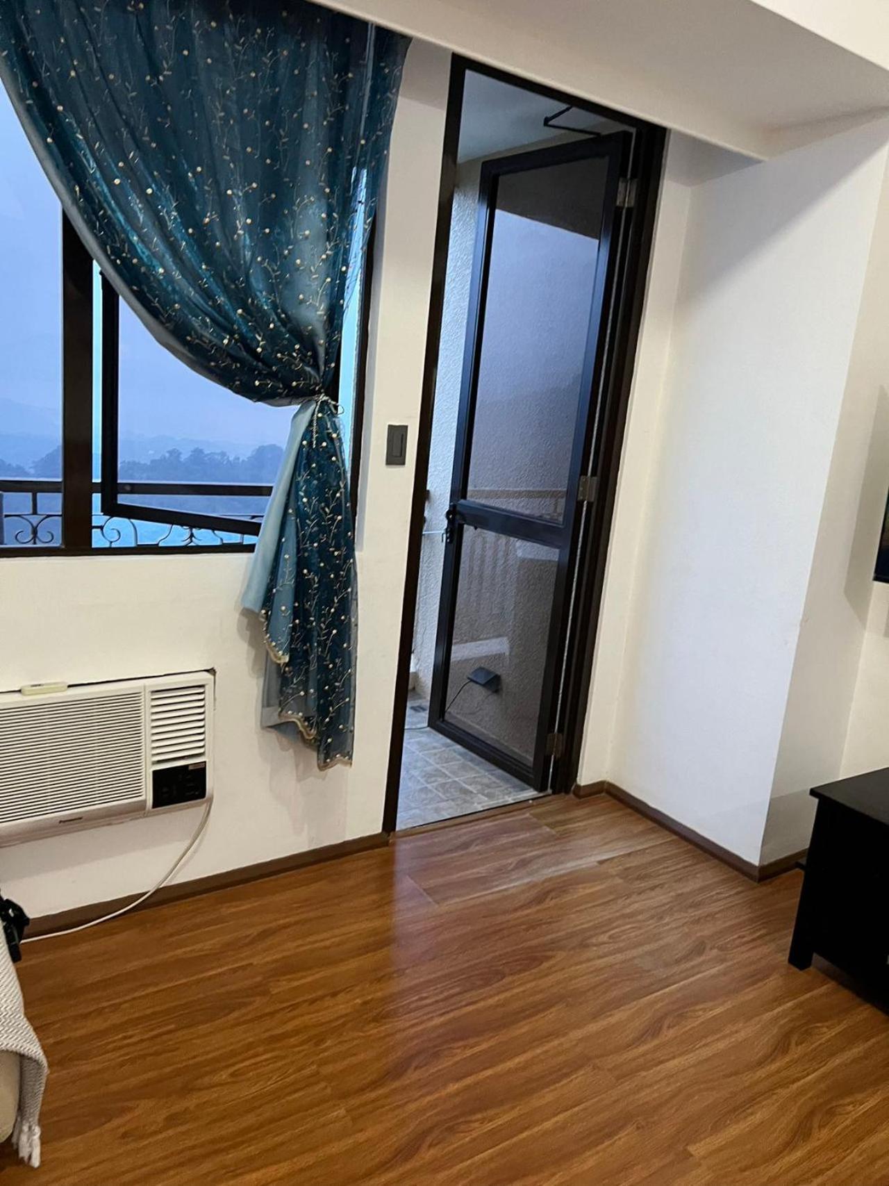 Splendido Tagagtay Taal Lake Staycation Free Parking Netflix No Free Pool Tagaytay City Bagian luar foto