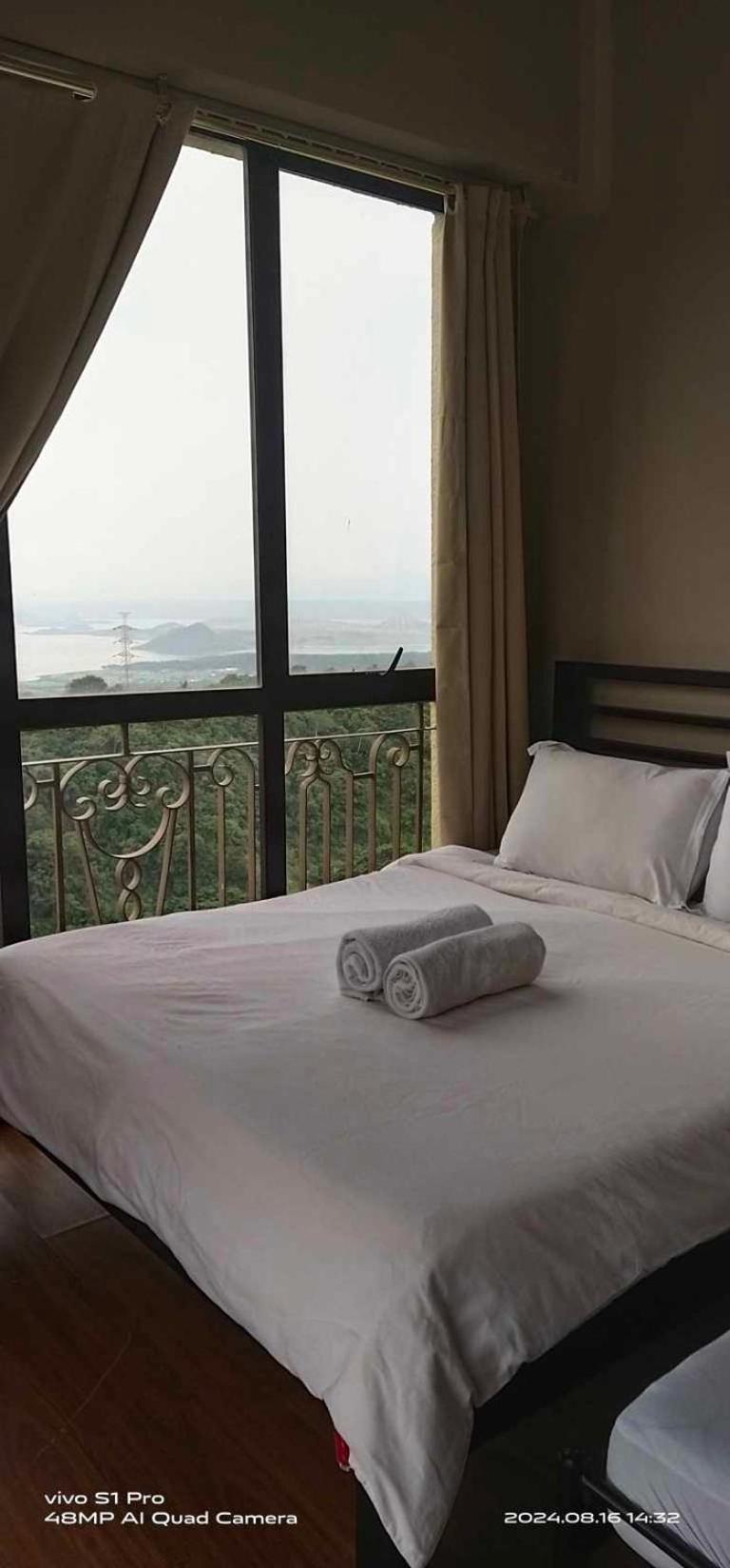 Splendido Tagagtay Taal Lake Staycation Free Parking Netflix No Free Pool Tagaytay City Bagian luar foto